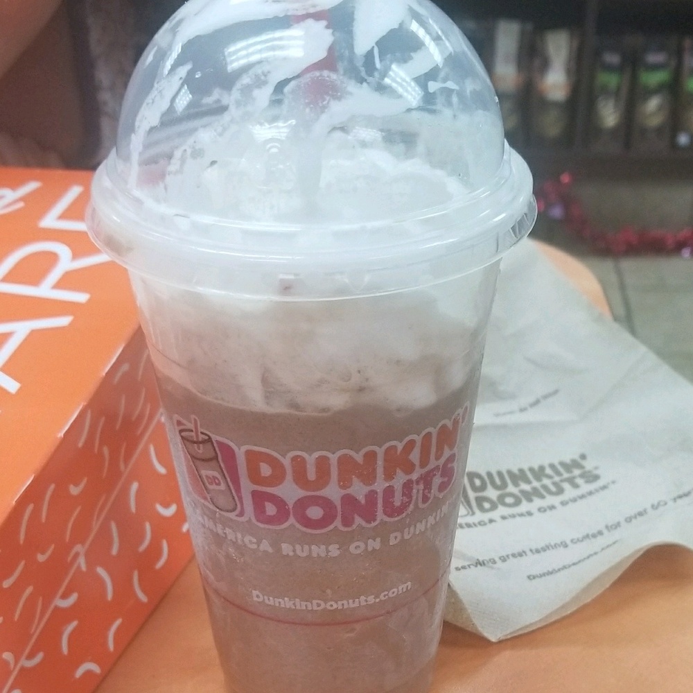 Meet your Posher, Vania